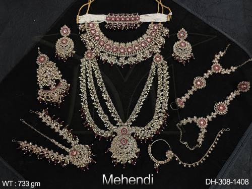 antique-jewelry-mehendi-polish-indian-bridal-wear-full-stones-cluster-pearls-beautiful-heavy-antique-dulhan-set-