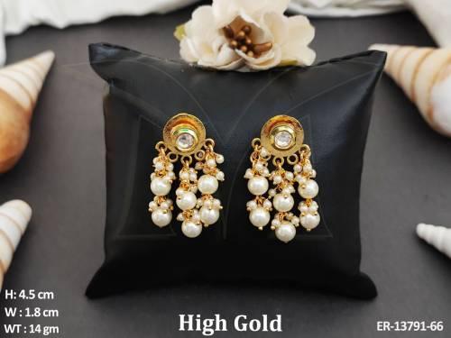 antique-classic-style-tradional-high-gold-earring