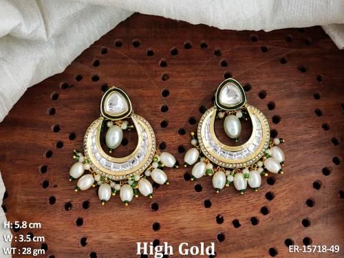 -elegant-&-versatile-high-gold-polish-jewelry-for-every-outfit-earrings-
