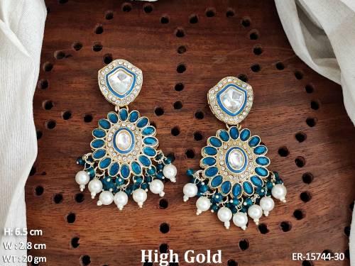 Classic Earrings High Gold Polish  Add a Touch of Elegance to Any Outfit