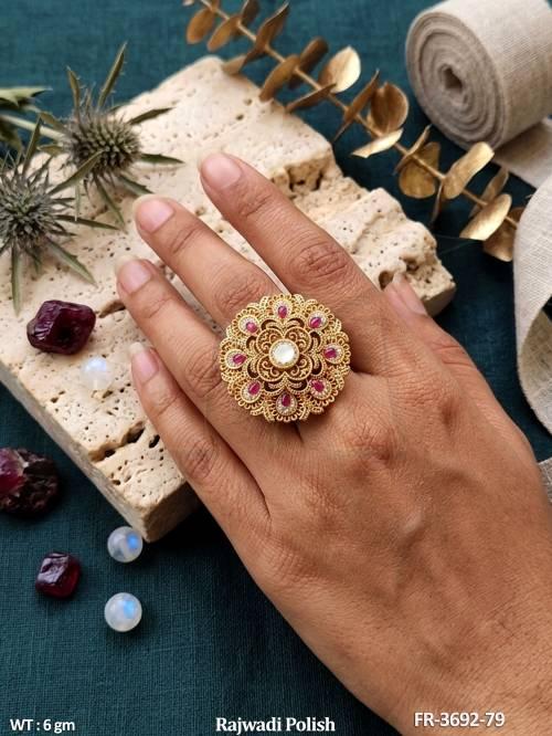 beautiful-antique-floral-finger-ring-with-full-stones