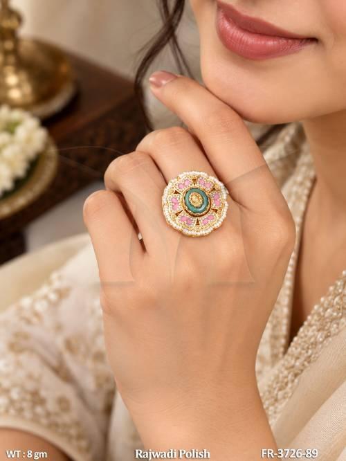 traditional-antique-high-gold-polish-finger-ring