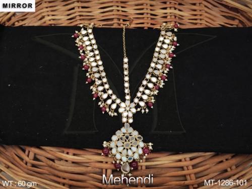 antique-jewellery-mehendi-polish-party-wear-maang-tikka-