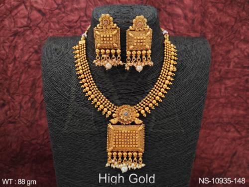High Gold Polish Antique Jewelry Fancy Design Antique Necklace Set 
