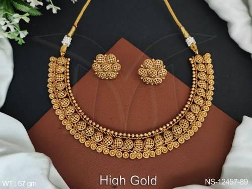 Fancy Desing Party wear Antique Jewellery High Gold Polish Antique Style Plain Gold Nedklace Set 
