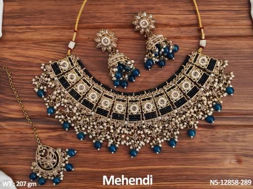 party-wear-mehendi-polish-fancy-design-antique-short-necklace-set