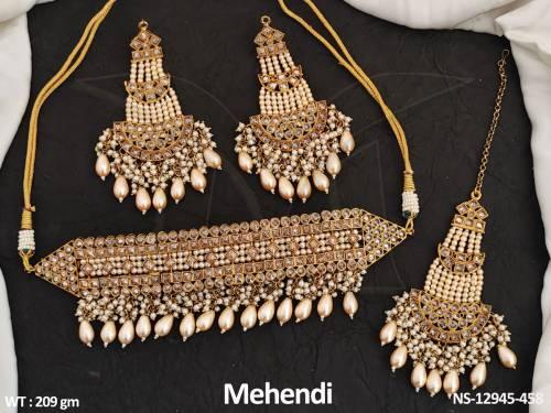 beautiful-fancy-design-party-wear-antique-choker-style-necklace-set