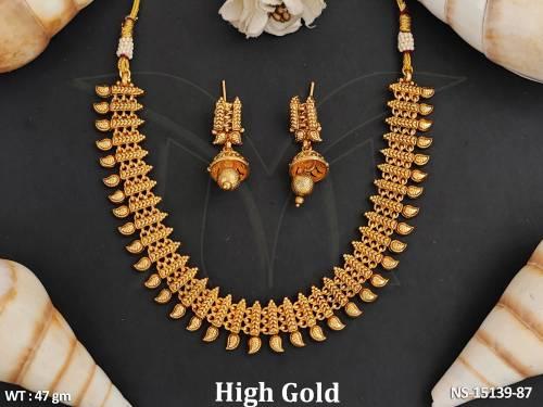 antique-designer-high-gold-polish-party-wear-necklace-set-