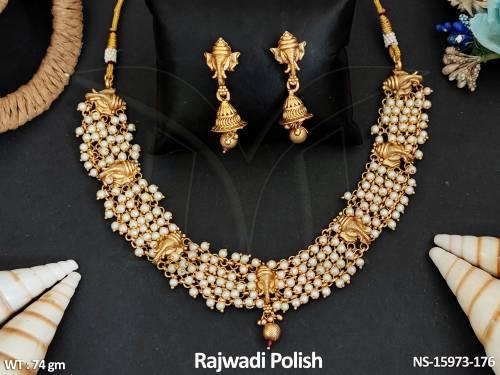 classic-antique-jewellery-rajwadi-polish-for-any-occasion-necklace-set