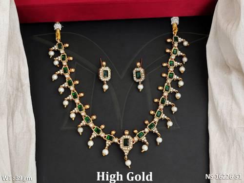 antique-jewellery-high-gold-polish-for-weddings-and-festive-occasions-necklace-set-
