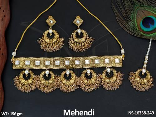 antique-jewellery-mehendi-polish-clustered-pearl-necklace-set-