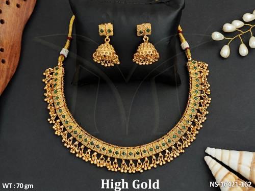 designer-high-gold-polish-fancy-style-short-necklace-set-