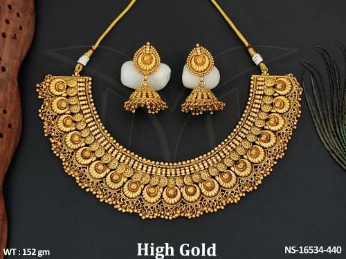 Antique Jewellery High Gold Polish Fancy Gold Clustered Pearl Party Wear Necklace Set   