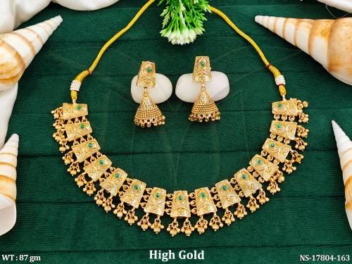 antique-jewellery-high-gold-polish-necklace-set-