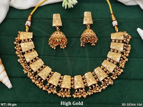 Antique Design  High Gold Polish  Short Necklace Set   
