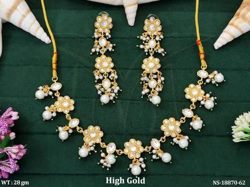 Beautiful Full Stone  High Gold Polish Short Necklace set   