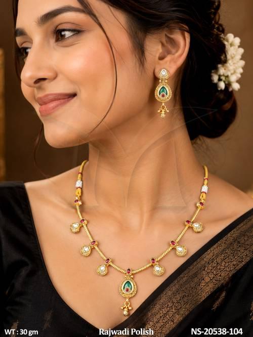 Elegant Ruby Green Floral Necklace Set