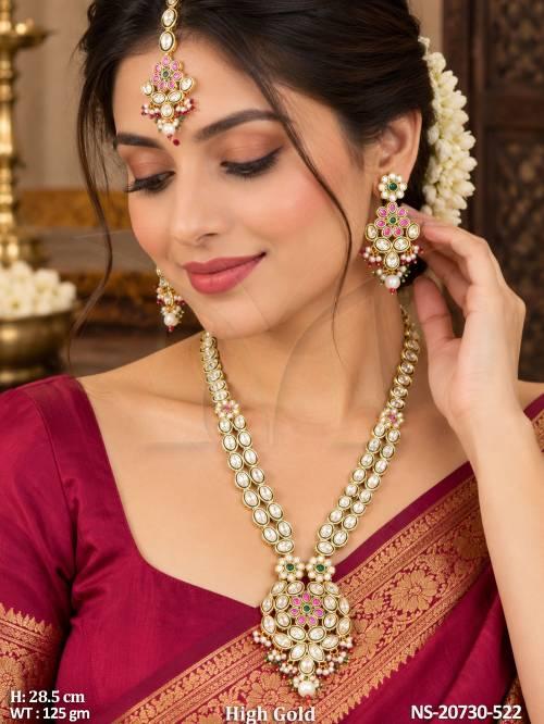 Traditional Gold Necklace Set with Floral Stone Design