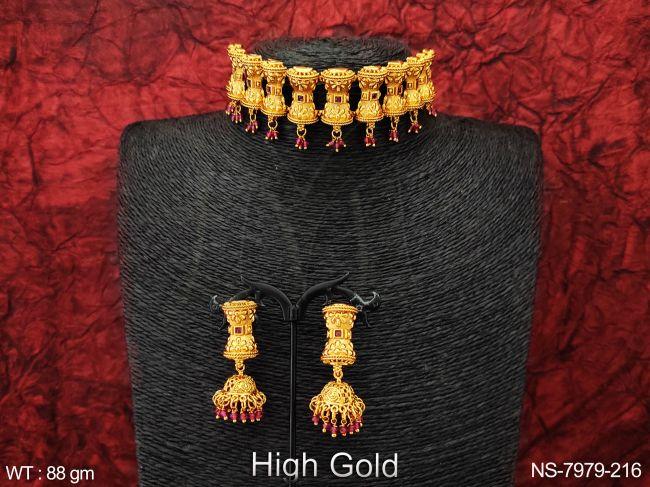 High Gold Polish Beautiful Antique Designer Party wear Fancy Style Party wear Choker style Necklace Set
