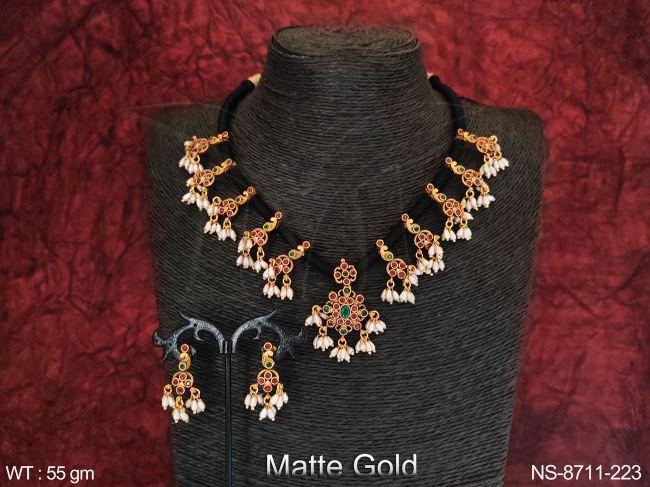 Matte Gold Polish Designer Antique Necklace Set