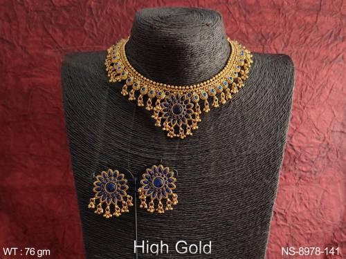 High Gold Polish Antique Design Party wear Fancy Style Choker Style Necklace Set