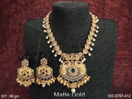 Beautiful Fancy Design Matte Gold Polish Designer Part wear Necklace Set