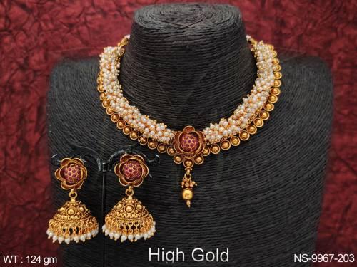 Beautiful Antique Design High Gold Necklace Set 