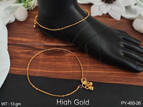 Plain Gold Antique Jewelry High Gold Polish Traditional Wear Fancy Design Antique Payal Set 