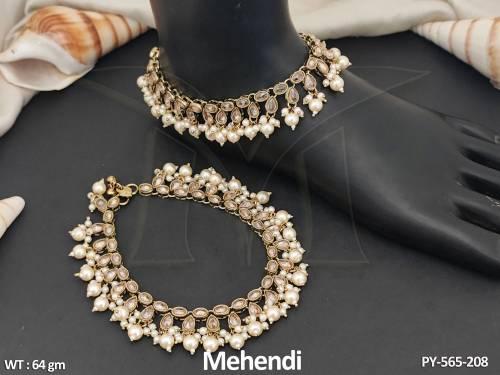 antique-jewellery-clustered-pearl-mehendi-polish-attractive-antique-payal-