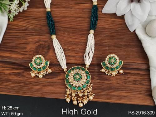 Antique Jewelry High Gold Polish Full Stone Pendant Beautiful Design Antique Pendant Set 