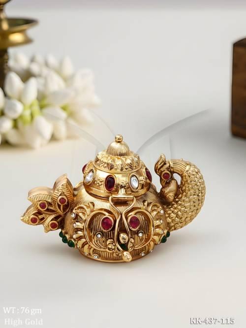 high-gold-antique-peacock-design-sindoor-box