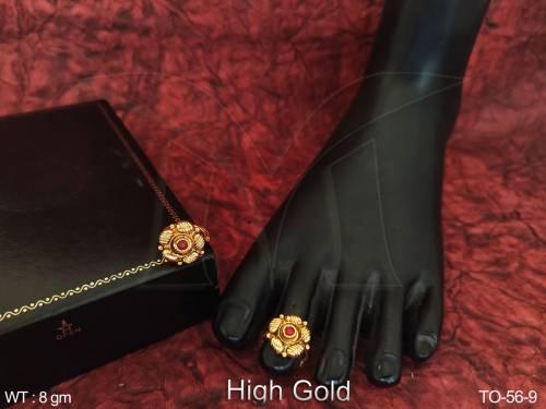 Designer Beautiful Design High gold Polish Fancy Toe Ring