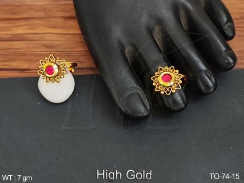 antique-jewelry-high-gold-polish-fancy-design-women's-wear-beautiful-antique-toe-rings-