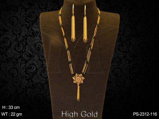 Flower with chain antique pendant set