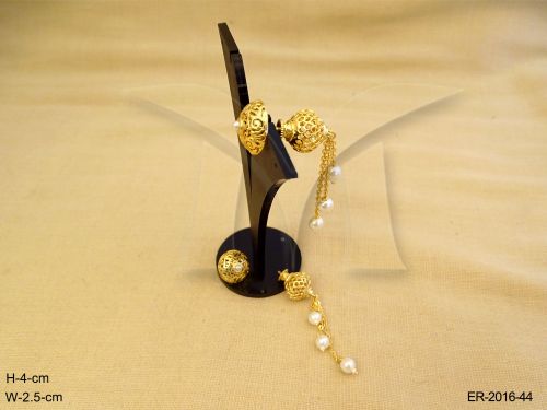 ER-2016-44-PEARL