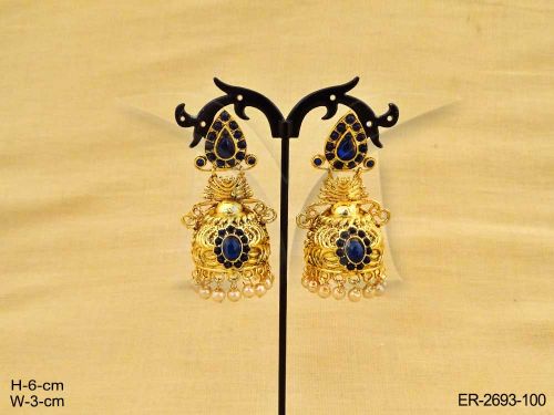 paan shape jhumki kemp earrings detail
