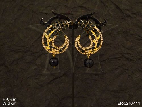 sharp ends antique earrings detail