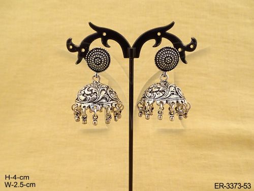 dome oxide earrings detail