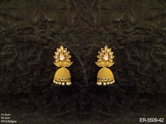 paan flower jhumki earrings detail