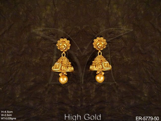 side chokor shape conical earrings detail