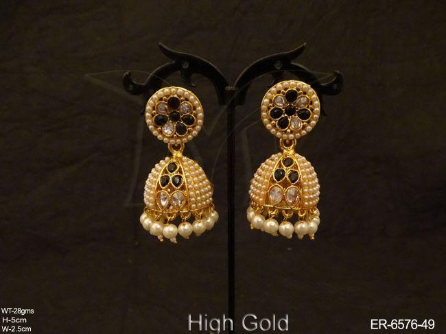 round moti engraved antique jhumki earrings detail