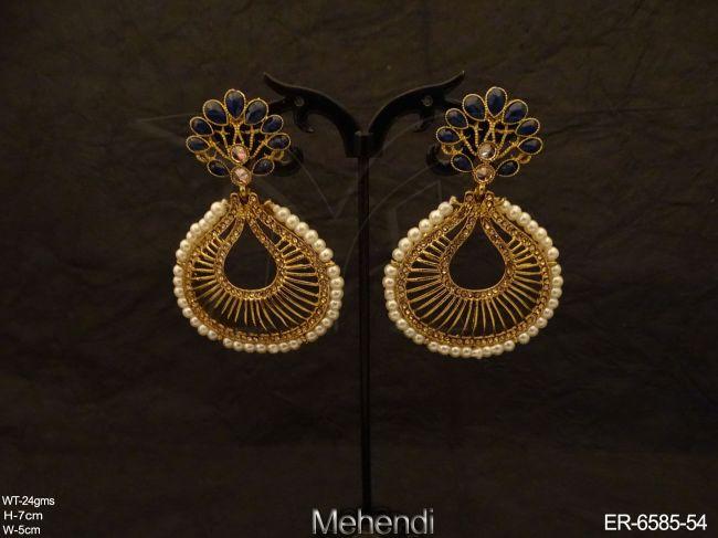 leaf style paan shape antique earrings detail
