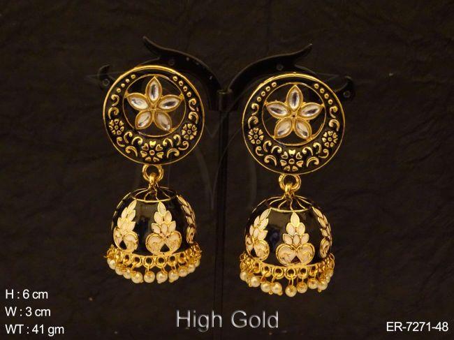 Flower Textured Style Jhumki Earings