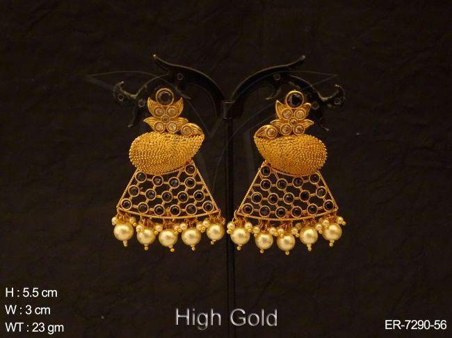 rectangular style designed paan earrings detail