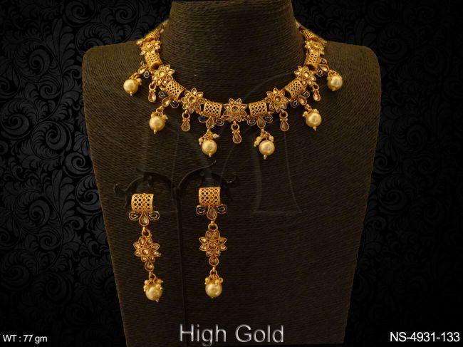 segmented flower rectangular necklace detail