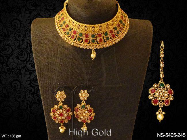 Chokor Style Round Stone Necklace Set