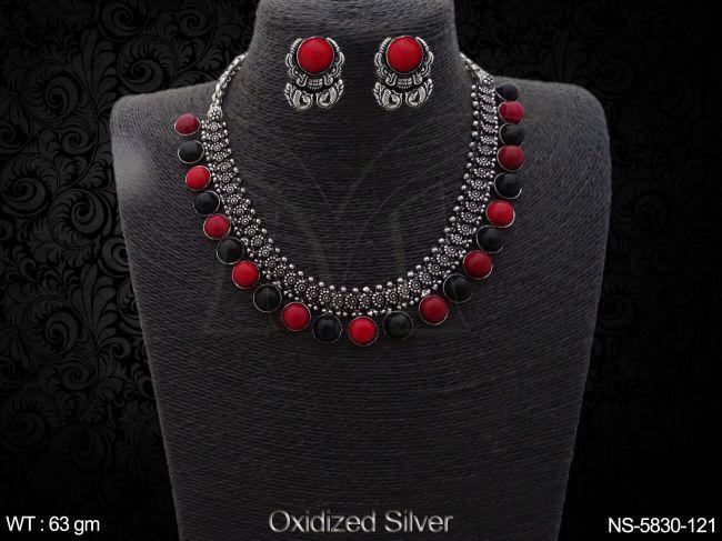 NS-5830-121-RUBY BLACK