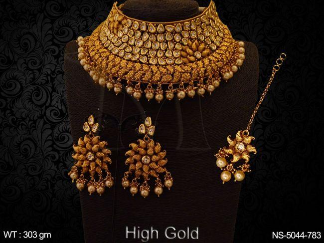 chokar designer heavy necklace set detail