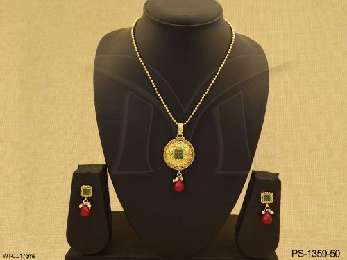 square center round antique pendant detail