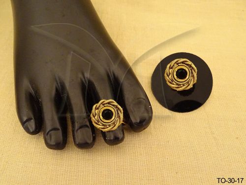 TO-30-17-BLACK